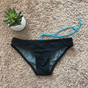 Black jolyn Andy bottoms